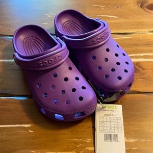 Kids Juniors Youth Crocs Classic Clog Neon Purple Size 4 J4 NWT